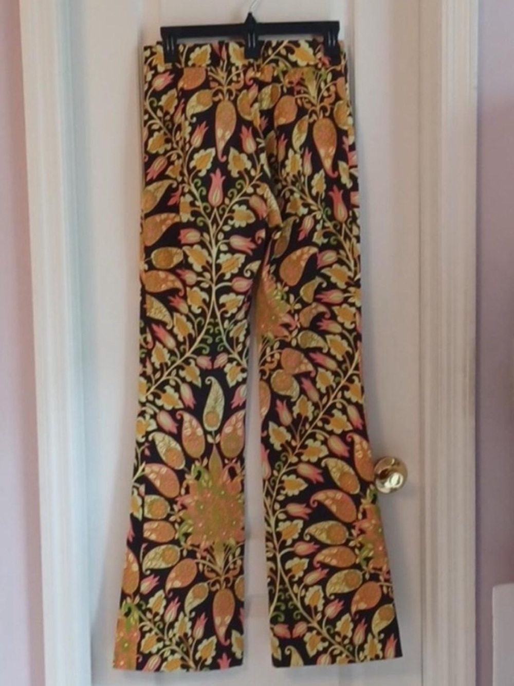 Zara Floral Wide-Leg Printed Pants in Black and Yellow XS - Picture 3 of 6